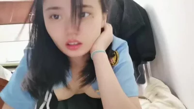 [原创]这女的清纯吗？(可私)